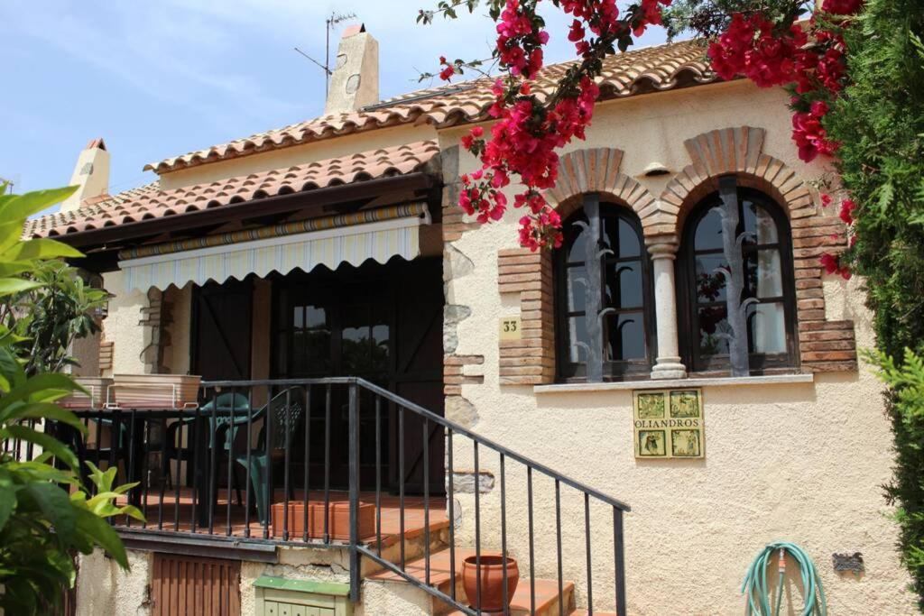 Les Oliveres 33 أولاستارتيت المظهر الخارجي الصورة